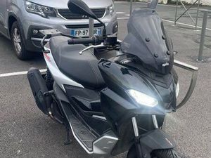 APRILIA SR GT 125 CC