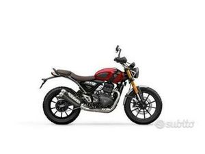 TRIUMPH SCRAMBLER 400
