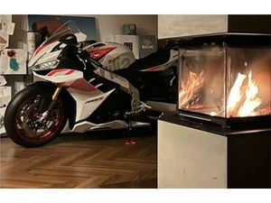 APRILIA RSV4 FACTORY LIMITED EDITION 2023 - NUR 3000KM