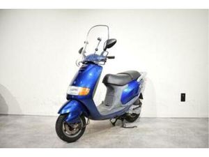 PIAGGIO SFERA 125 4-TAKT | 1996 | 14.000KM — SCOOTERS | PIAGGIO — MARKTPLAATS