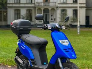 PIAGGIO TYPHOON 50CC 322KM *NIEUWSTAAT* — SCOOTERS | PIAGGIO — MARKTPLAATS