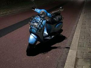 VESPA LX 125 LC — SCOOTERS | PIAGGIO — MARKTPLAATS