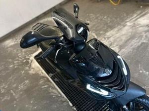 PIAGGIO ZIP 80CC 2V FULL OPTION — SCOOTERS | PIAGGIO — MARKTPLAATS