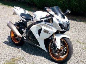 SUZUKI GSXR 1000