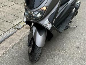 ② YAMAHA NMAX 125 CC BLUE CORE 1570 KM !
