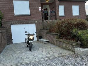 ② KAWAZAKI Z125 / 1 ER PROPRIETAIRE / 5000 KM