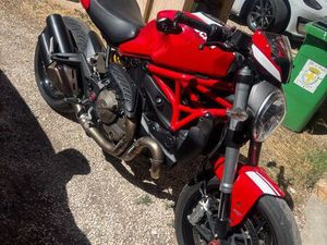 DUCATI MONSTER