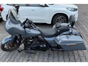 HARLEY DAVIDSON STREET GLIDE ST