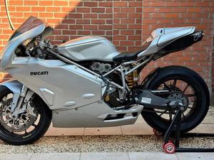 ② DUCATI 749