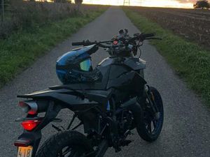 GENERIC TRIGGER SM 50 – ZUVERLÄSSIGE 50 CCM SUPERMOTO MIT AM