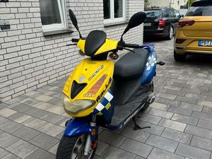 KEEWAY RX-8 MOFA/ROLLER