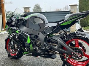 ZX10R