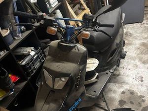 LOT MBK BOOSTER ET 125 HUSVARNA