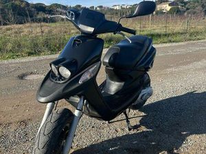 YAMAHA BW’S 50 NG (ROCKET) – 2006 – TRÈS BON ÉTAT – RÉVISÉ / PRÊT À ROULER