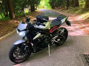STREET TRIPLE 765 R