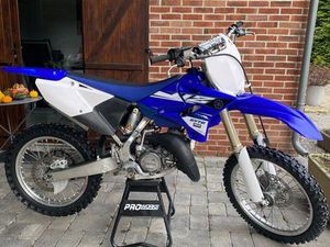 125 YZ