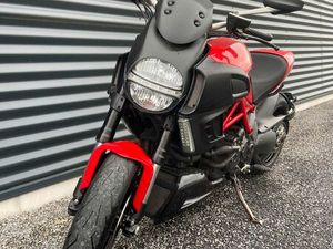 DUCATI DIAVEL