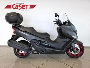 ② SUZUKI AN 400 A (ANNÉE DE CONSTRUCTION 2018)