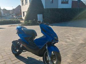 ② YAMAHA AEROX BKLASSE