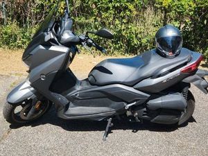 SUPERBE SCOOTER EVOLIS