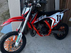 65 SX 2023 PISTON NEUF, DISQUE D’EMBRAYAGE, BOUGIE…