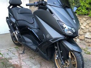 TMAX 530 BLACK MAX