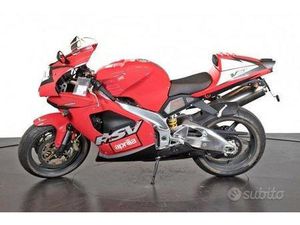 2000 APRILIA RSV 1000 NUOVA KM ZERO A VENDRE