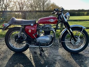 BSA A65 WEST COAST HORNET 1967 – UK REGISTERED – A VENDRE