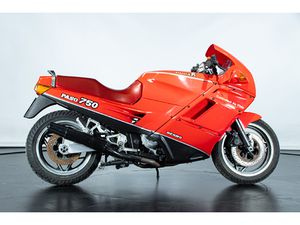 1987 DUCATI PASO 750 A VENDRE