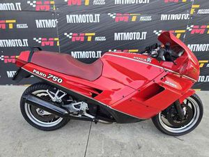 1990 DUCATI PASO 750 A VENDRE