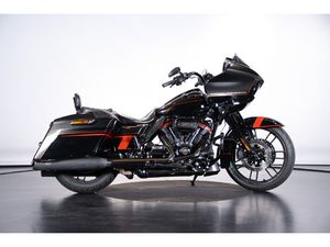 2018 HARLEY DAVIDSON ROAD GLIDE CVO A VENDRE