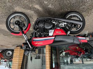 1981 KAWASAKI GPZ 1100