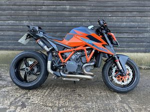 2021 KTM 1290 SUPER DUKE R A VENDRE