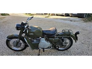 1971 MOTO GUZZI NUOVO FALCONE A VENDRE