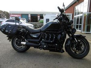 2016 TRIUMPH ROCKETT III 2294 X LTD 281/500 AND £12000 EXTRAS A VENDRE