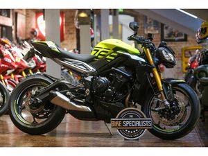 2023 STREET TRIPLE RS*765 RS MOTO2 EDITION- RACING YELLOW* A VENDRE
