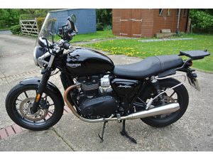 2017 TRIUMPH STREET TWIN