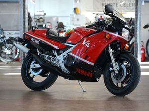 1985 YAMAHA RD500 GE A VENDRE