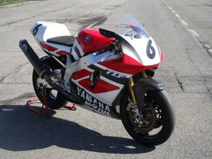 1994 YAMAHA YZF 750 SP A VENDRE