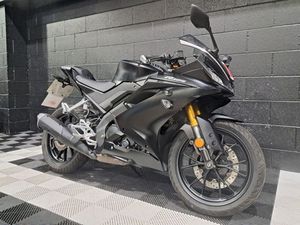 2022 YAMAHA R125 A VENDRE
