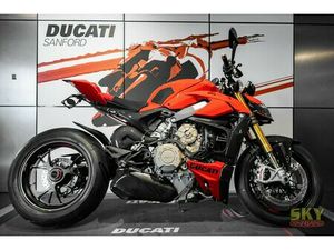 2024 DUCATI STREETFIGHTER V4