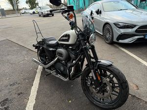 HARLEY DAVIDSON ROADSTER SPORTSTER 1200
