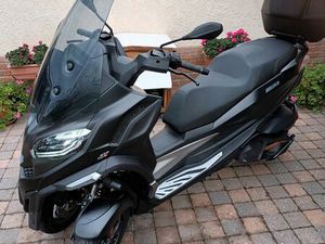 VENDS PIAGGIO MP3 HPE530