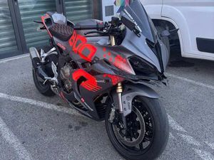 QJ MOTOR SRK 800RR 01 OF 01