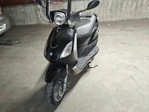 PIAGGIO FLY 50 2T – ANNÉE 2017 – À VENDRE
