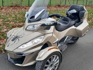 CAN AM SPYDER RT