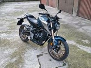 HONDA CB125R