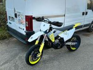 HUSQVARNA FC 450 MOTARD IMMATRICOLATA