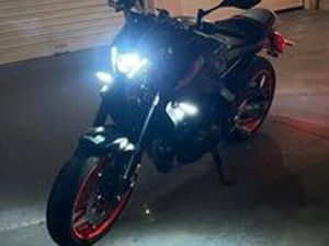 YAMAHA MT09