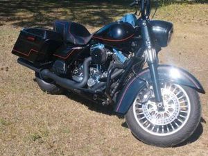 HARLEY DAVIDSON ROAD KING